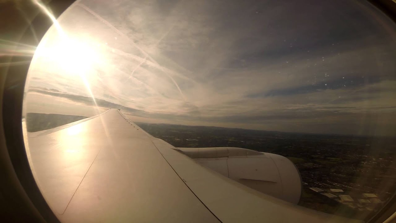 GOPRO:Saudi Airlines Boeing 777-200 landing at manchester airport