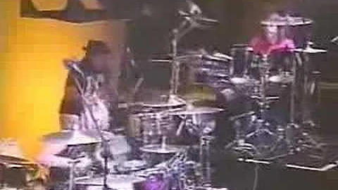 Foo Fighters - Dave Grohl - Taylor Hawkins - Earl ...