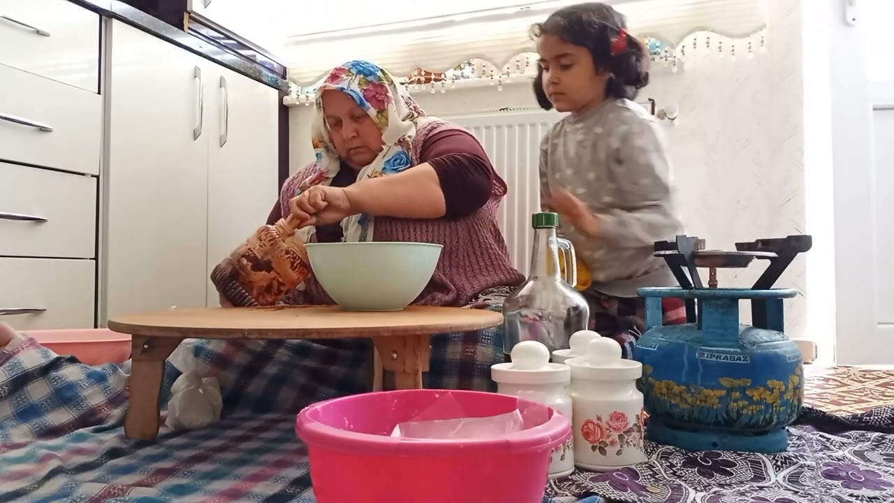 GELSİN ARTİK YENİ VİDEOLAR💫💫 ÇİÇEK ANADAN BÖREKLER 💫