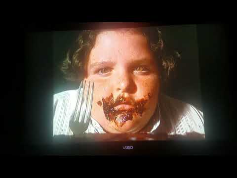 Matilda - Theatrical Trailer (U.S./🇺🇸)