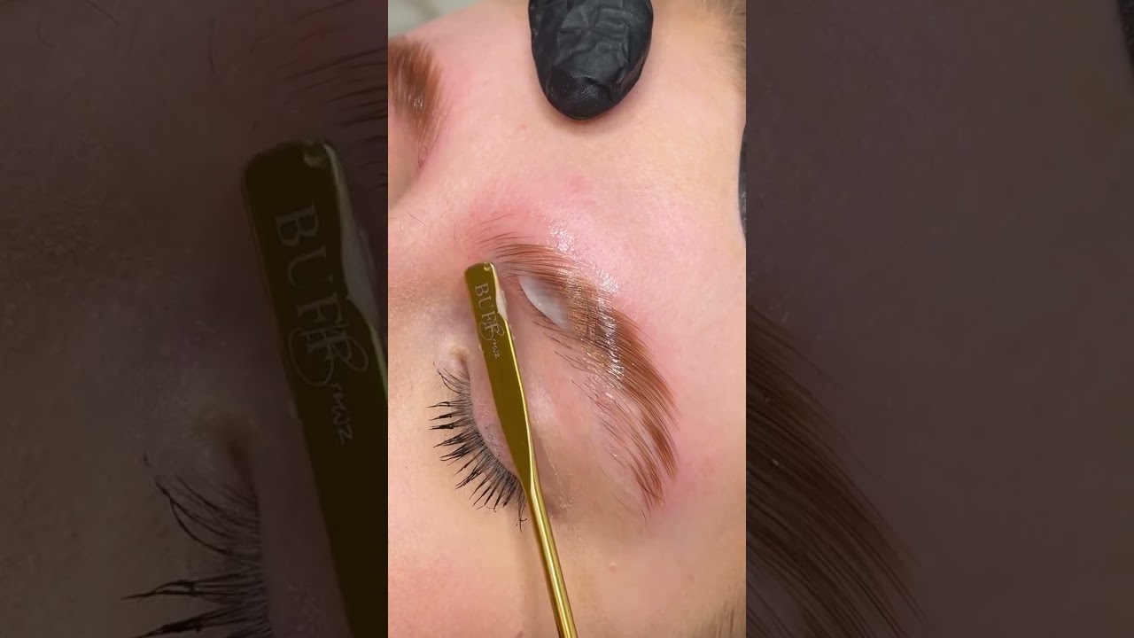 Our best kept secret, elevating every brow treatment 🤫👏 