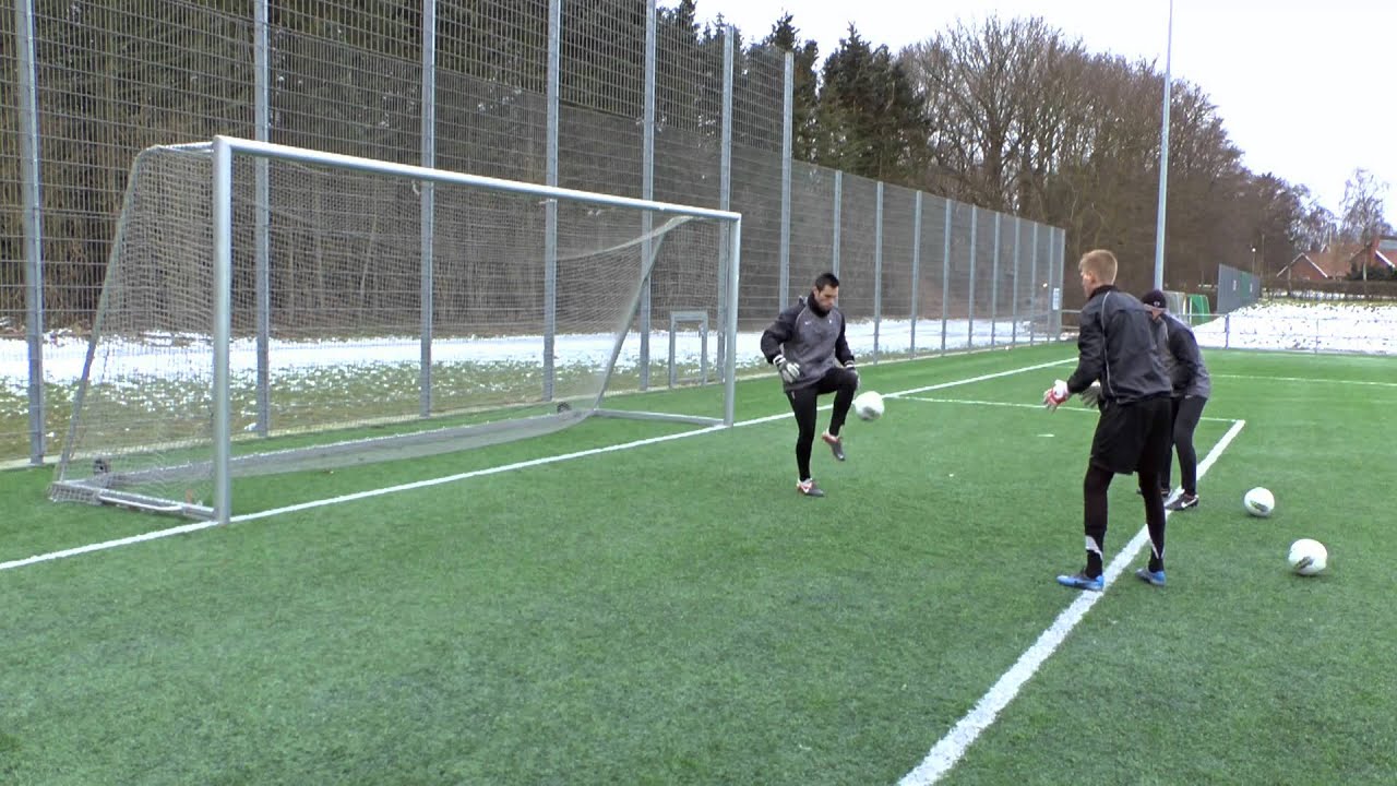 GOALKEEPING DRILLS DISTRIBUTION & KICKING DRILL 14 YouTube