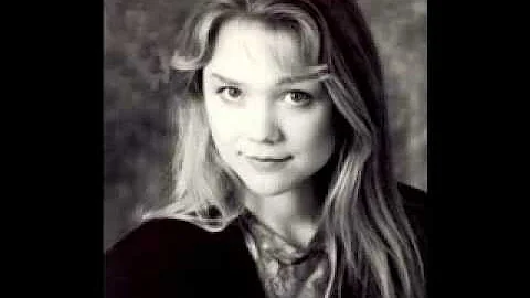 Ariana Richards (Bethany Richards sister)