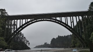 Driving to Russian Gulch in Mendocino