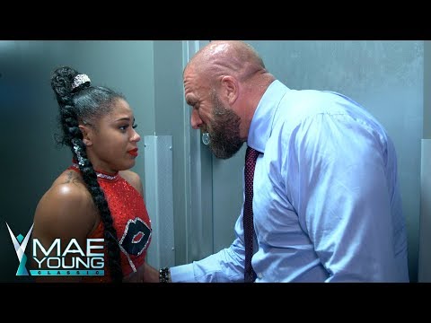 Triple H comforts Bianca Belair after her second-round loss: Exclusive, Sept. 4, 2017