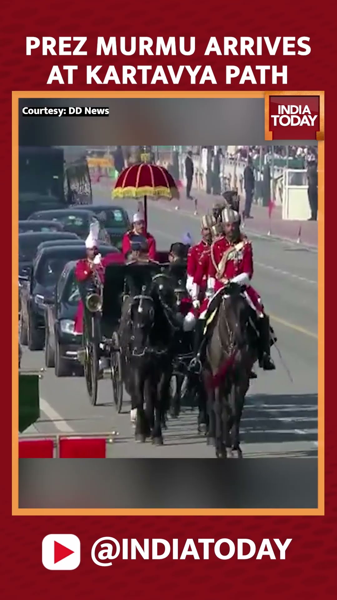 President Droupadi Murmu arrives at Kartavya Path for Republic Day Parade | India Today