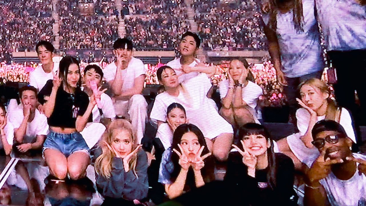 BLACKPINK BORN PINK TOUR BARCELONA ENDING (ENCORE 1) - Yeah Yeah Yeah + STAY