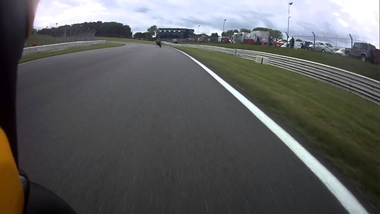 camera iphone 8 plus apk Track Day at Brands Hatch 24/06/2013 Video (3)