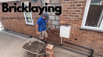 Bricklaying- Bricking door way up