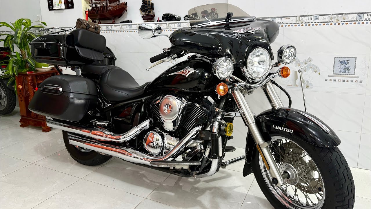 HÀNG HIẾM SIÊU MỚI ;KAWASWKI VULCAN 900cc  full đồ chơI ,date ￼ 2016-ODO 14379km ￼-LH 0911517174