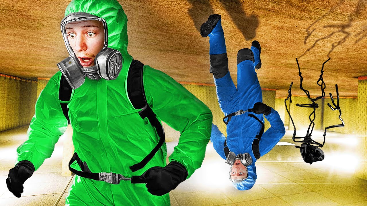 In Diesem BACKROOMS GAME Laufen Wir an der Decke ?! | Backrooms: Rec