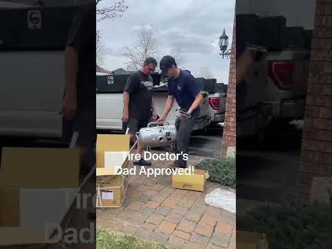 The Tire Doctor S New 38L Bead Bazooka Tireguy Tiredoctor Tires Beadbazooka Tiretech Shorts