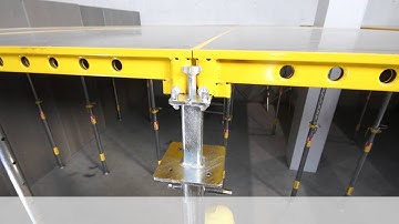 Panel floor formwork Dokadek 30 - Integral anti-liftout guard [EN]