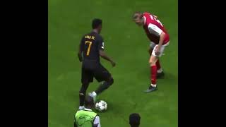 Vini Jr Humilhando O Serdar Saatçı