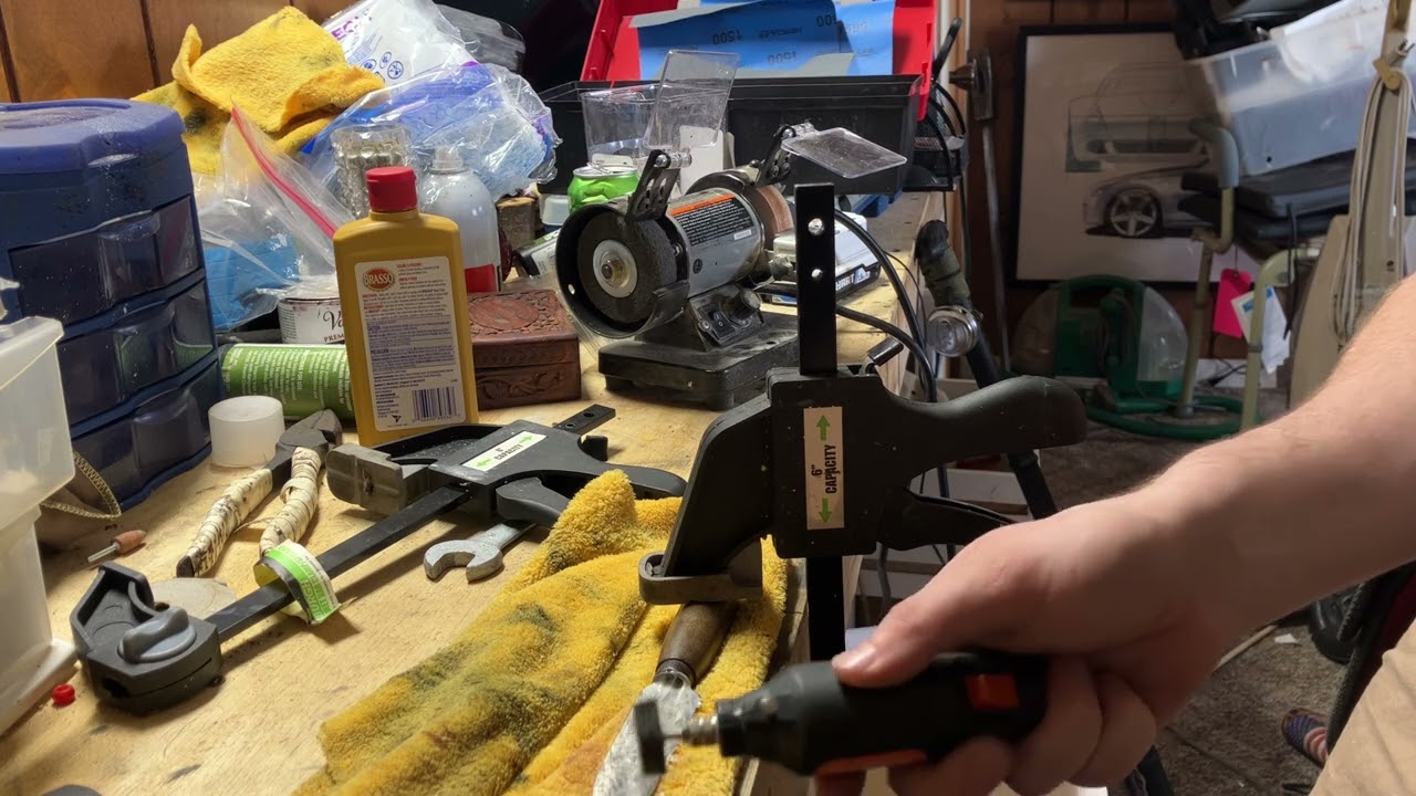 Centering a kutmaster Utica hawkbill