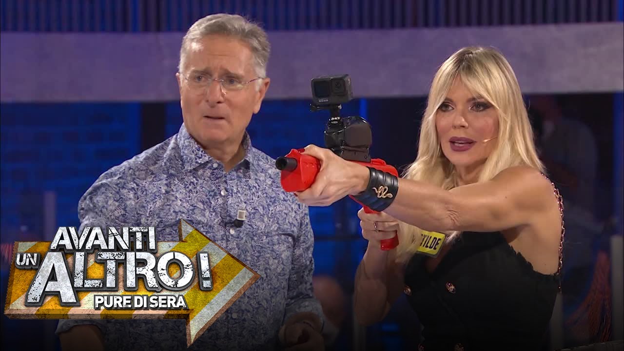 Avanti un altro! Pure di sera - La mira di Matilde Brandi