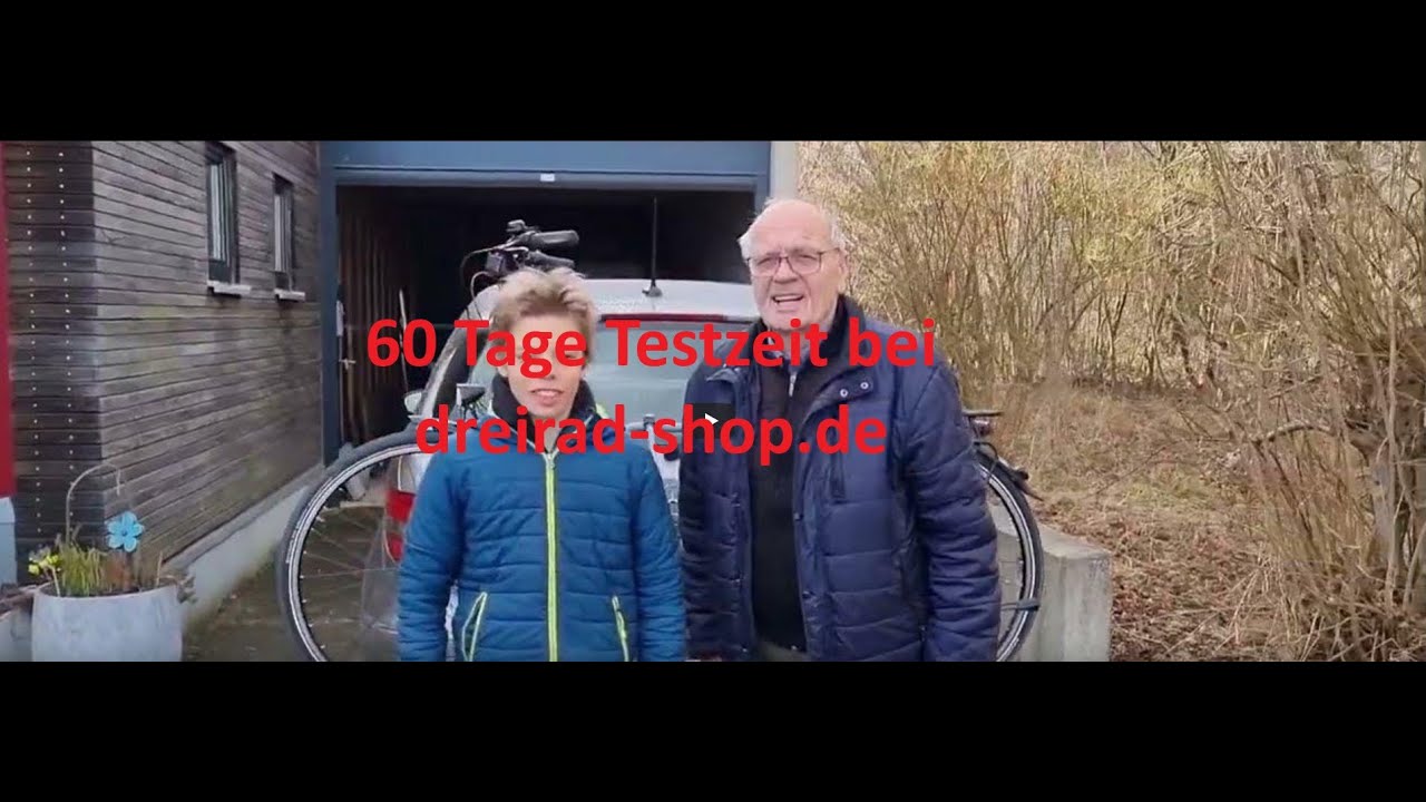 Vorschaubild zum Video 13-jähriger Enkel montiert Stützräder für seine 80-jährige Oma