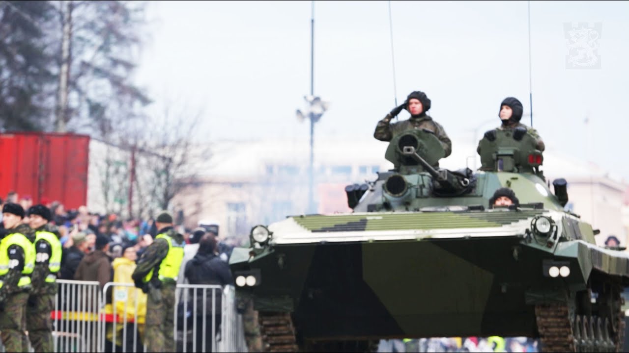 Itsenäisyyspäivän paraati 2015 – Kulissien takana