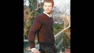 Kıvanç Tatlıtuğ En Güzel Resimleri