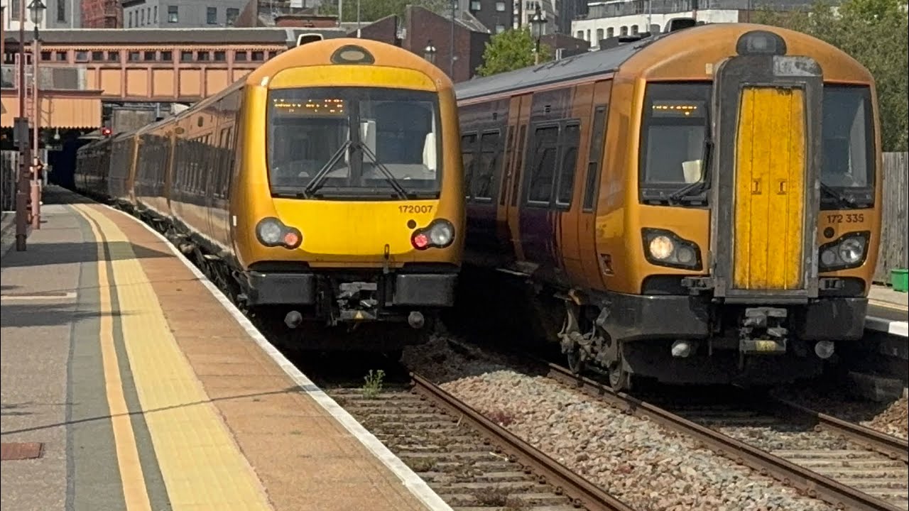 Trains at Birmingham Moor Street, CML, 15/08/25