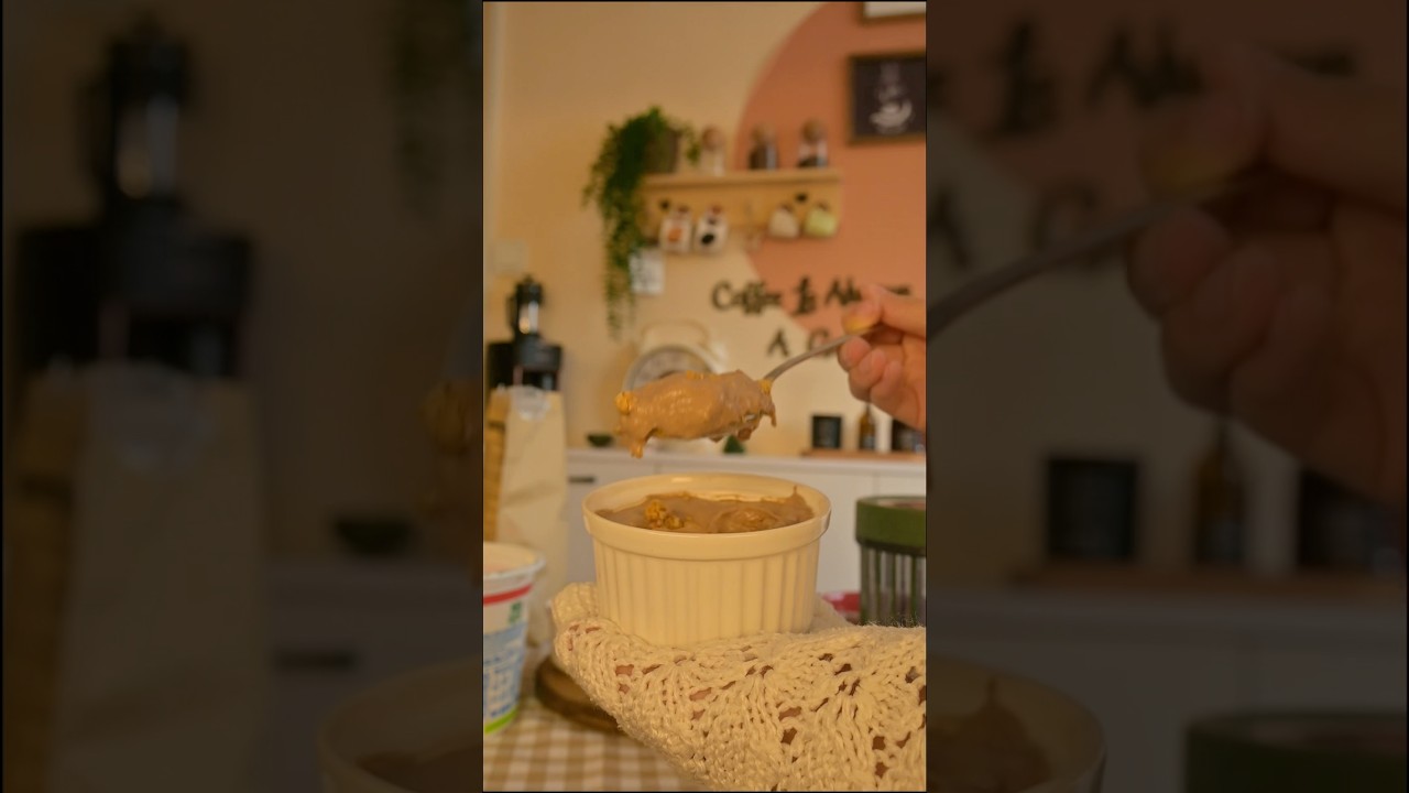 DİYETTE TATLI YEMEK İSTİYOR MUSUN? DİYET DOSTU MASUM KEK TARİFİ! #tatlı #diyet #kiloverme  #vegan