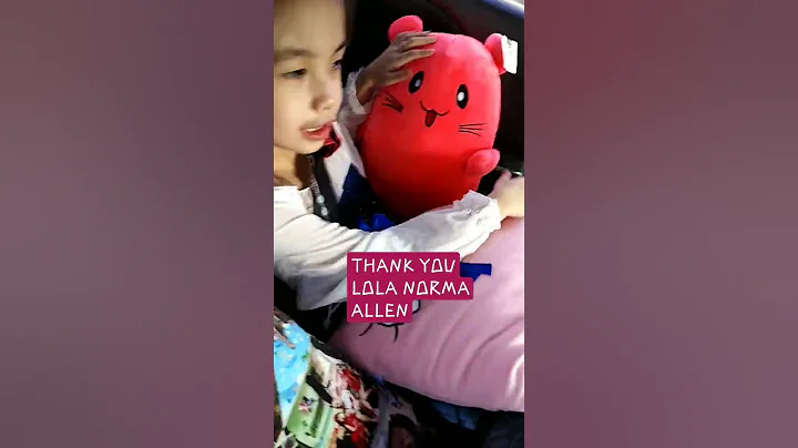 LOLA NORMA ALLEN XMAS GIFT