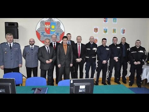 Roczna policja / Chwalby bez palmy komendant straży granicznej