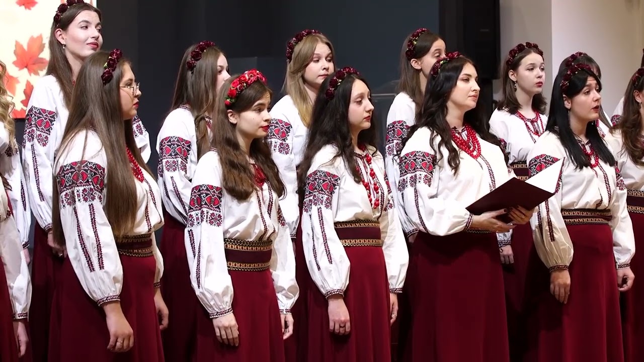 Corul de fete al Colegiului de Arte” M. Leontovici” din or. Vinița, Ucraina, dirijor Baboshyna Olha