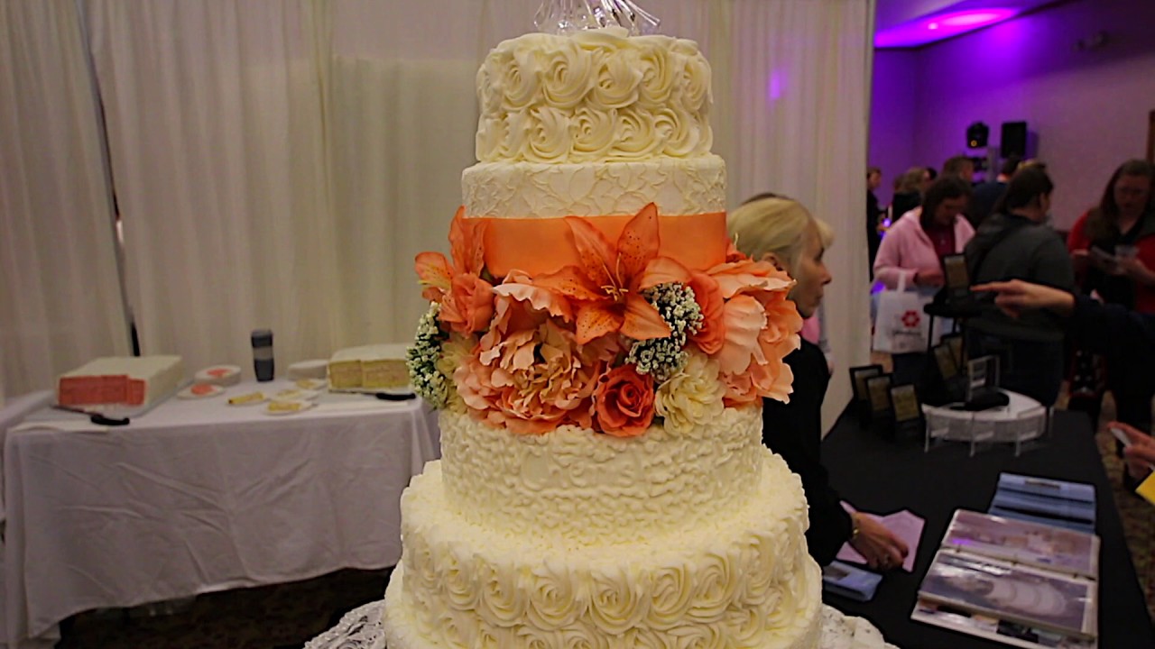 videography with iphone Elite Wedding Expo Intro