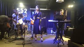 818 LIVE 2019 -  快樂不能下載 -Samantha 許小倩 & BRYAN PHANG 彭卓浩 (音乐浩)  - GUITAR STORE