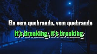 VEM QUEBRANDO | LYRICS | English + PORTUGUESE translated @FunkdeBH #vemquebrando #mfscubing #letra Resimi