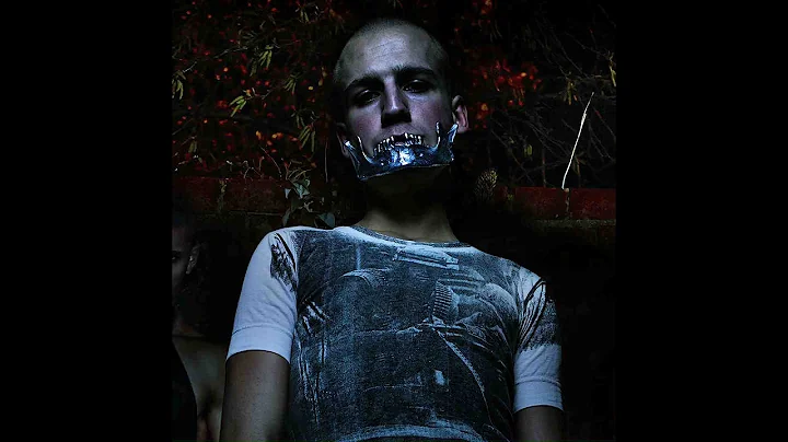 Alexander McQueen: Susannah Frankel/Nick Knight Interview: Dress, It’s A Jungle Out There A/W 97