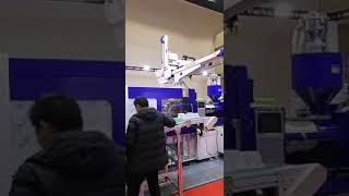 High speed 3 axis cartesian robot arm for injection molding machine
