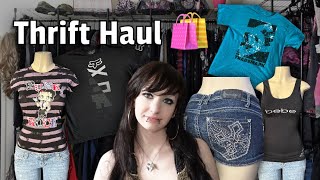 Y2K Thrift Haul: DC, Fox Racing, Bebe & More!