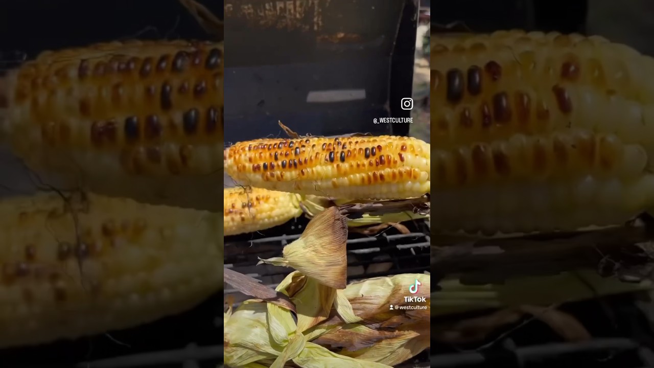 Elotes. Mexican Corn. 