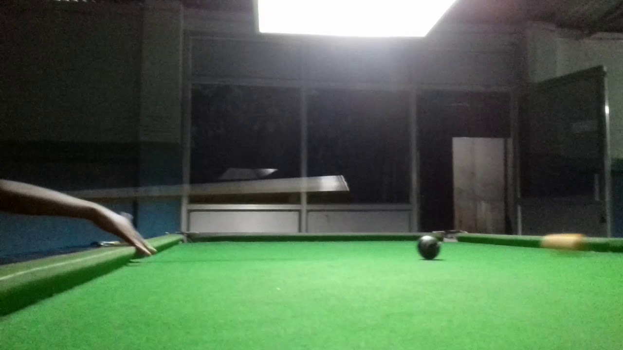 Small Boy With EXTREME Snooker Skills 8 Year OLD Boy YouTube