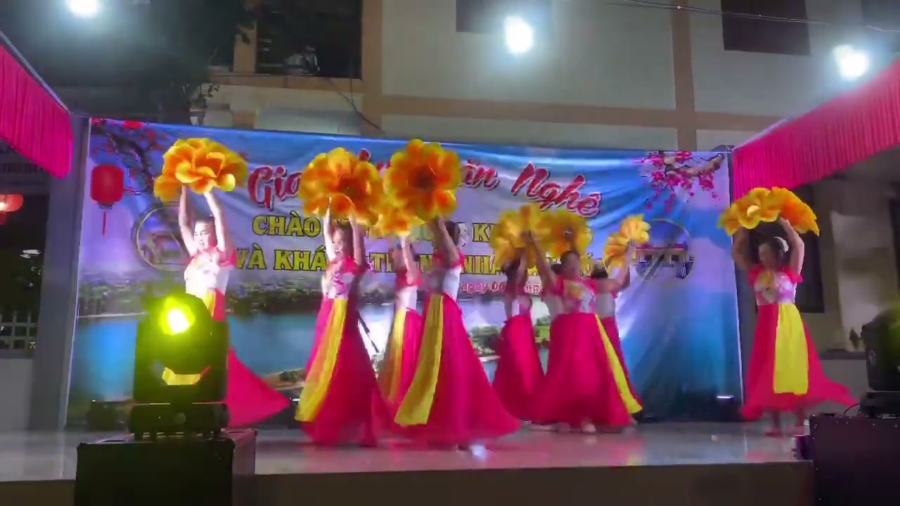 Bình Minh Trần xá: CLB-LTH giúp nhau Trần xá Quảng bình 