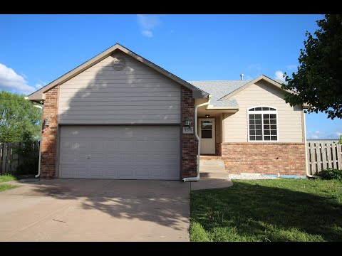 1217 Willowbrook Ln, Towanda, KS home video tour