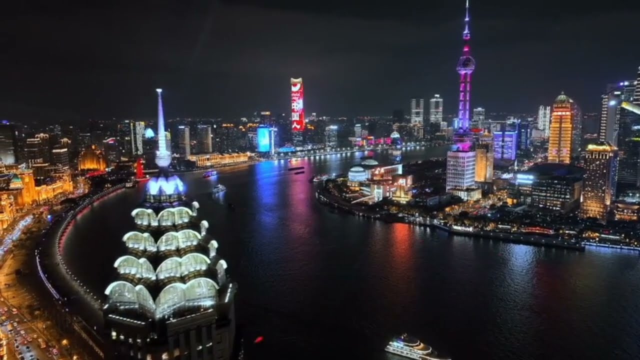 Mind-blowing city skylines with upbeat music! 