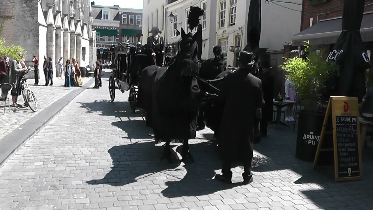 20210606 kerk en koets, begrafenis Cor YouTube