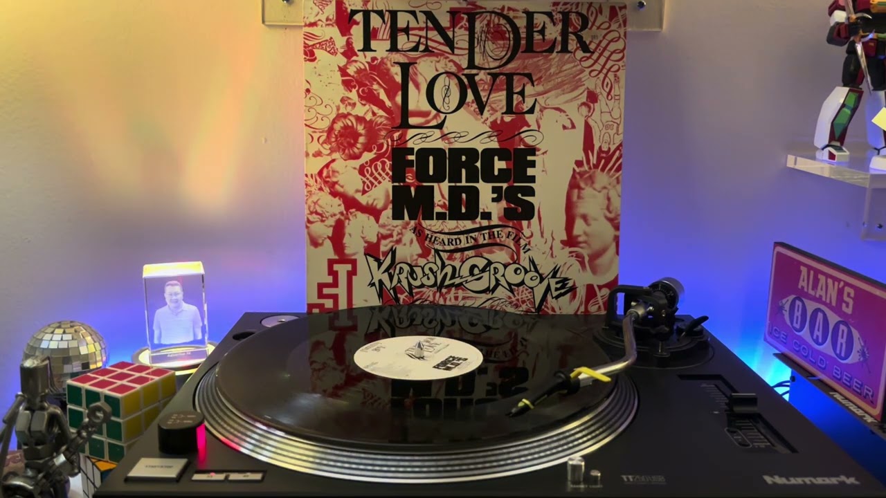 【R&B】Race Brown Tender Love Force M.D.'s - Tender Love (Official Music Video) [HD] - YouTube