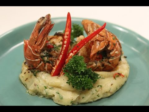 Grilled Lobsters with Mashed Potatoes