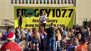 Garrett Schultz sings Beautiful  Froggy 107.7 free stage 9-7-19 York Fair Content