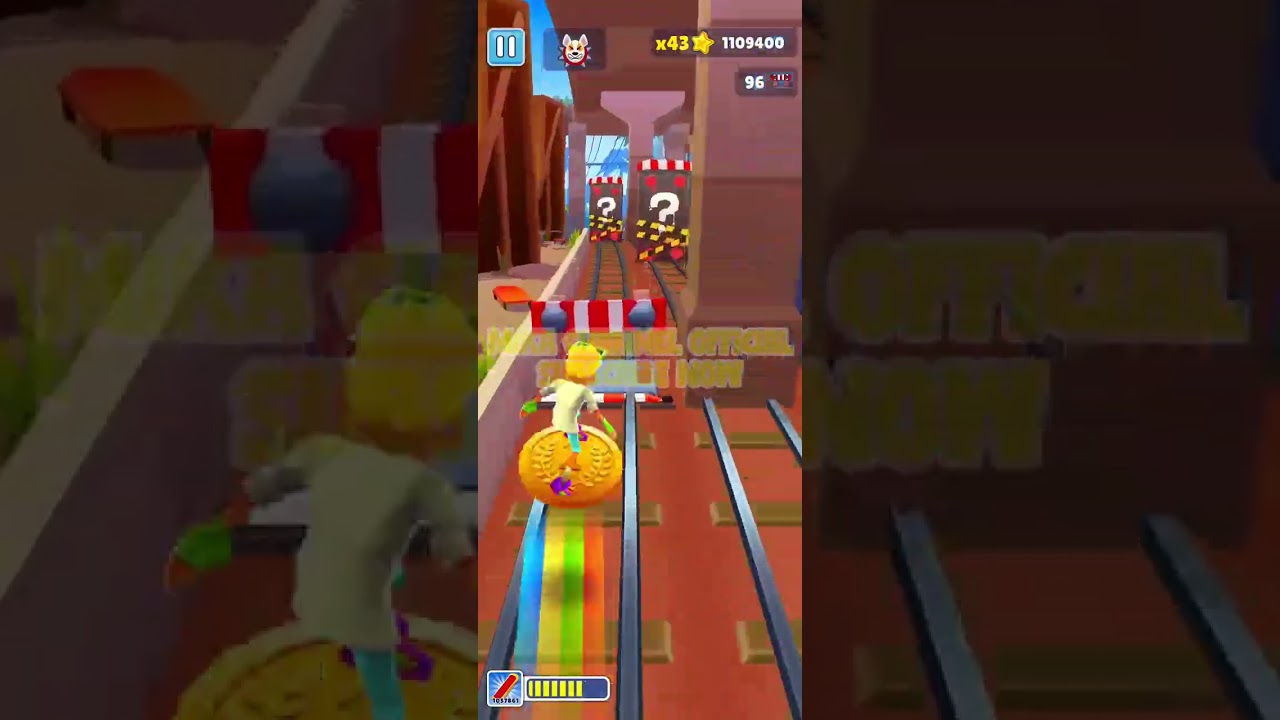 Subway Surfers New York 2023 "Mystery Hurdles" in Venice Beach - Nick (Neon Outfit)