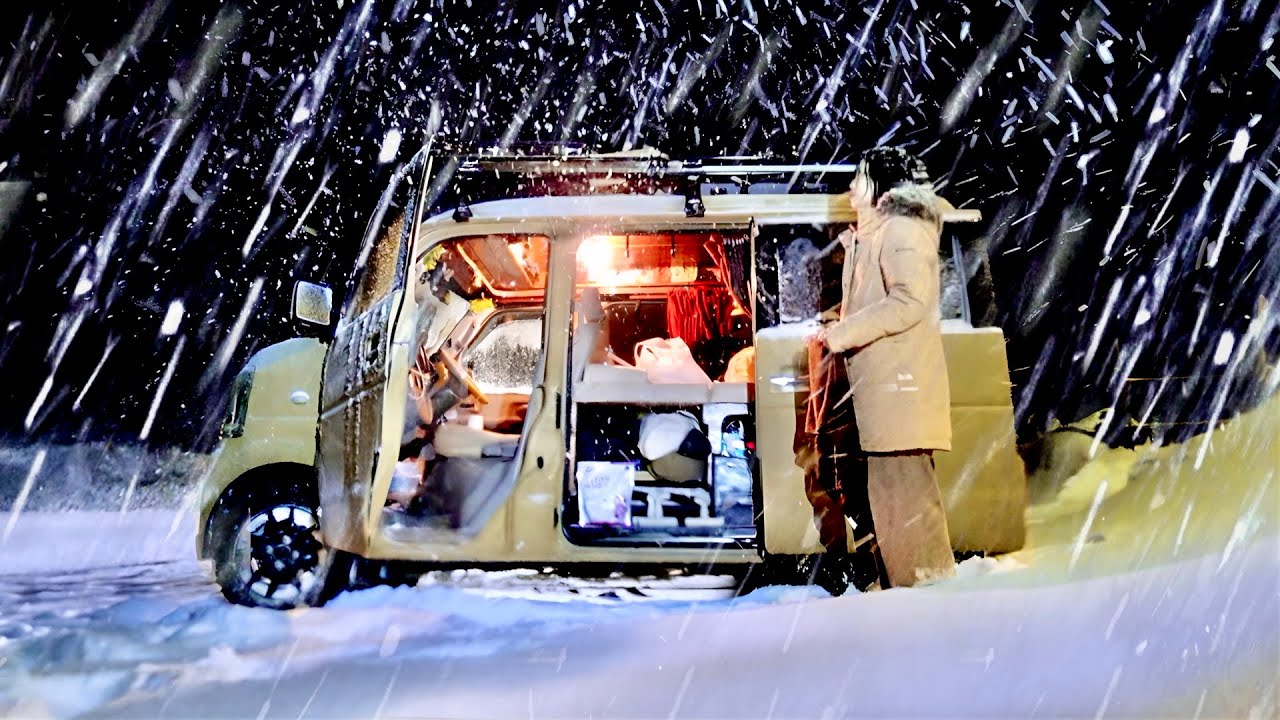 Сильный снегопад | Жизнь в холодном, но уютном минивэне