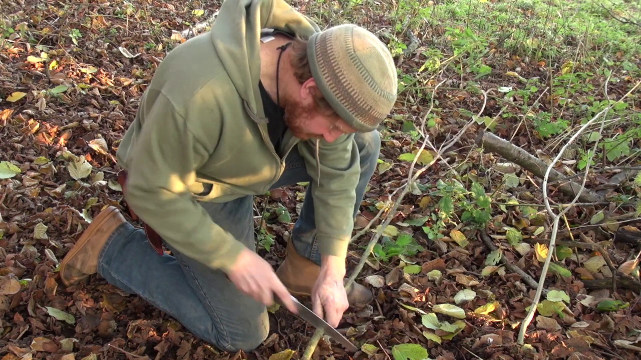 Carving a Simple Coat Hook with the Orford Woodlander & 3" Sloyd Knife