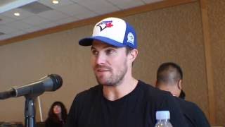 Stephen Amell Interview | ARROW at SDCC 2016 Wealth
