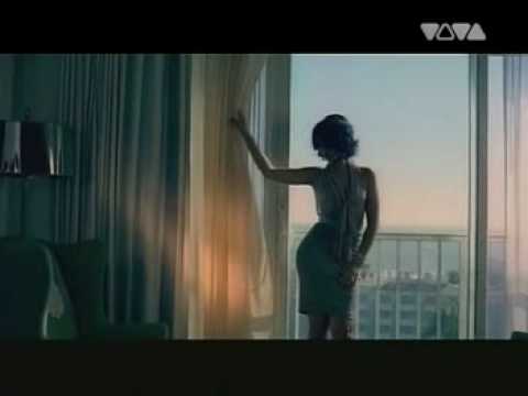 Rihanna feat.Ne-Yo -Hate That I Love you[official video]