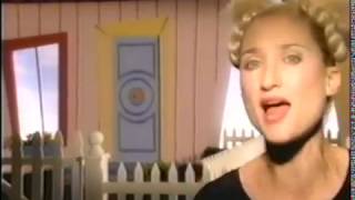 Watch Jill Sobule I Kissed A Girl video