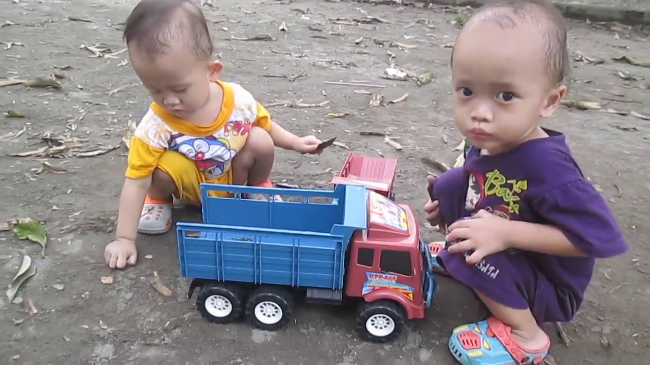 Truk Pengangkut Pasir Mainan Untuk Anak Anak Yang Sangat Bagus Untuk